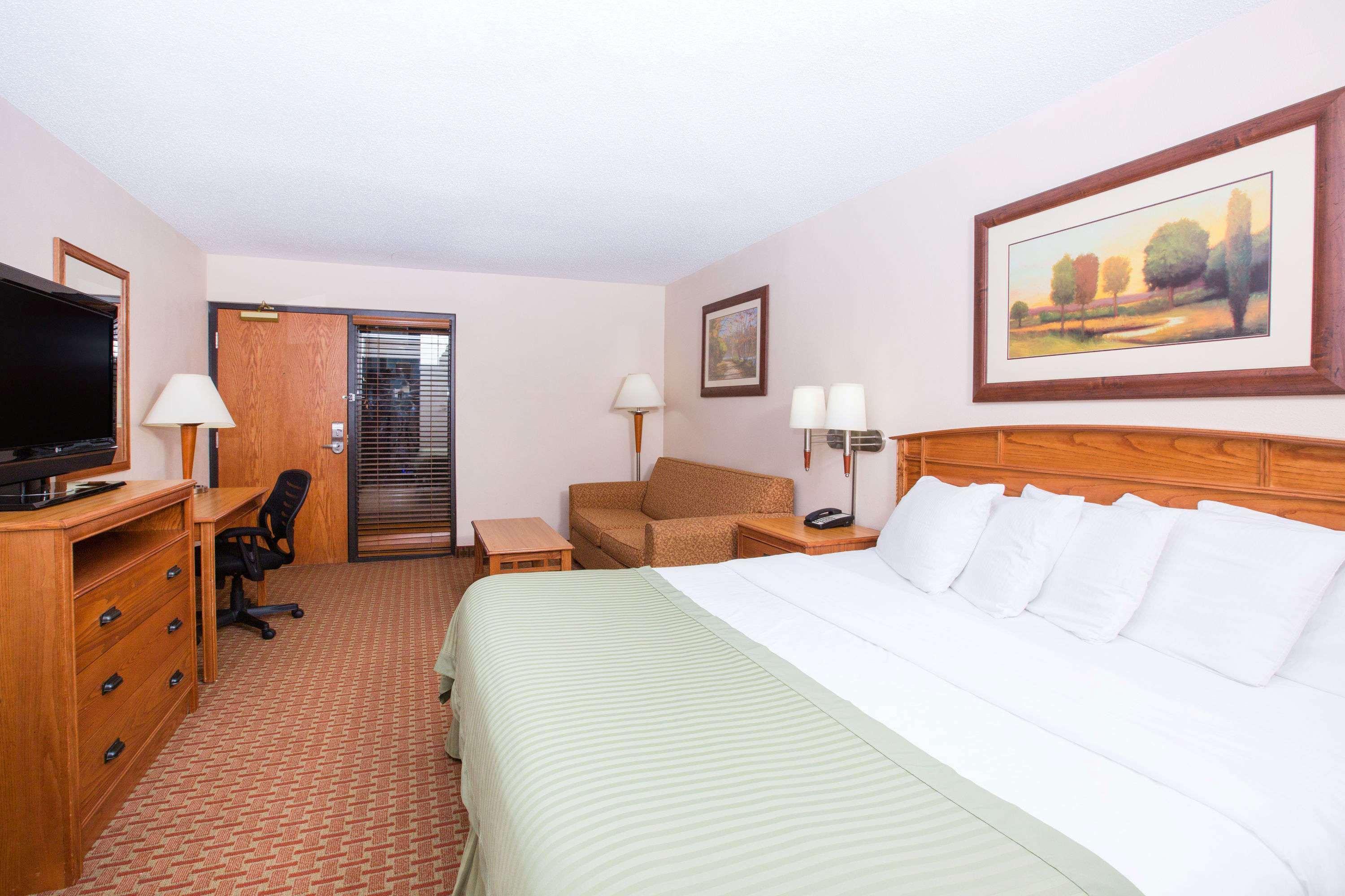 Ramada By Wyndham Des Moines Tropics Resort & Conference Ctr Urbandale Exteriér fotografie