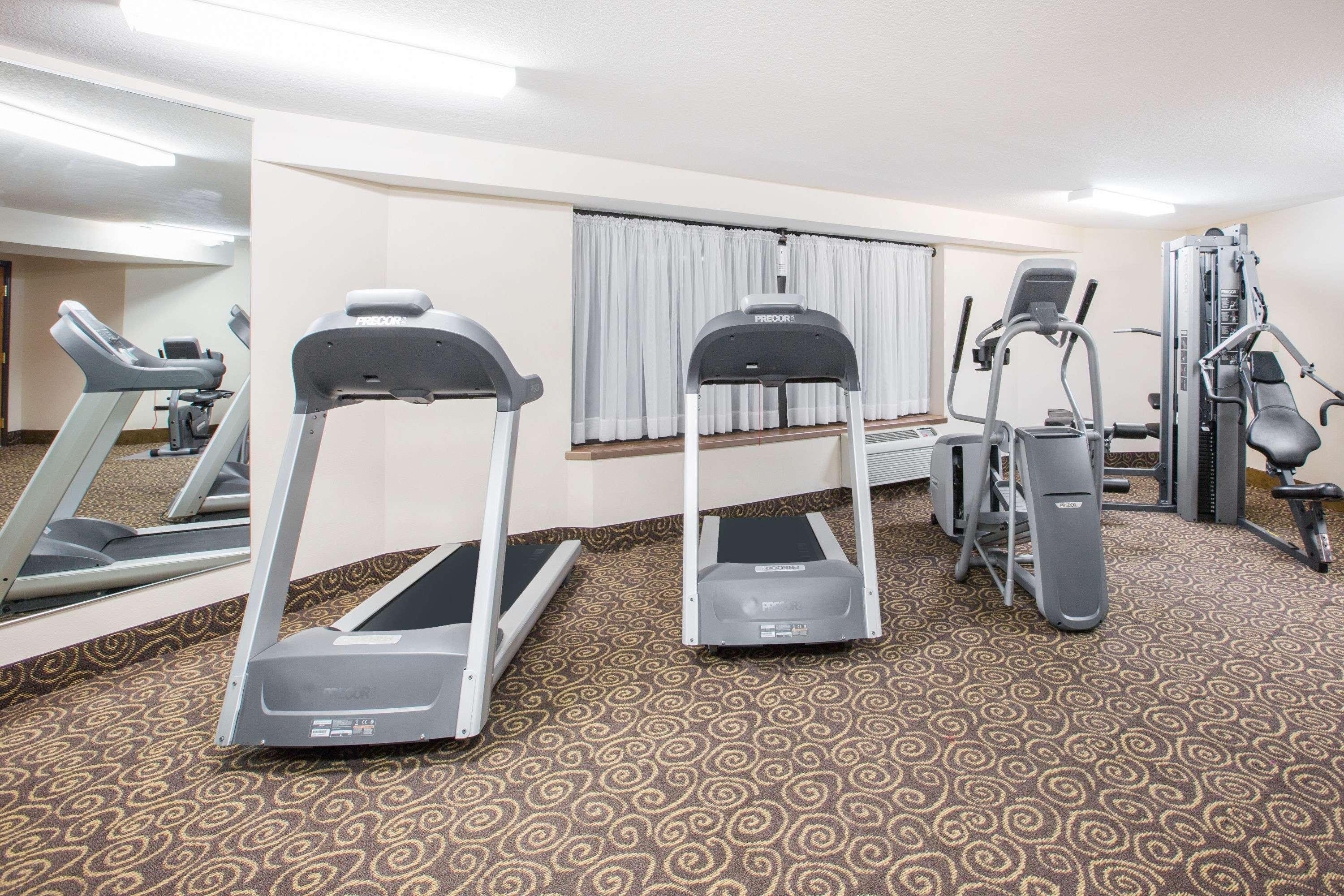 Ramada By Wyndham Des Moines Tropics Resort & Conference Ctr Urbandale Exteriér fotografie