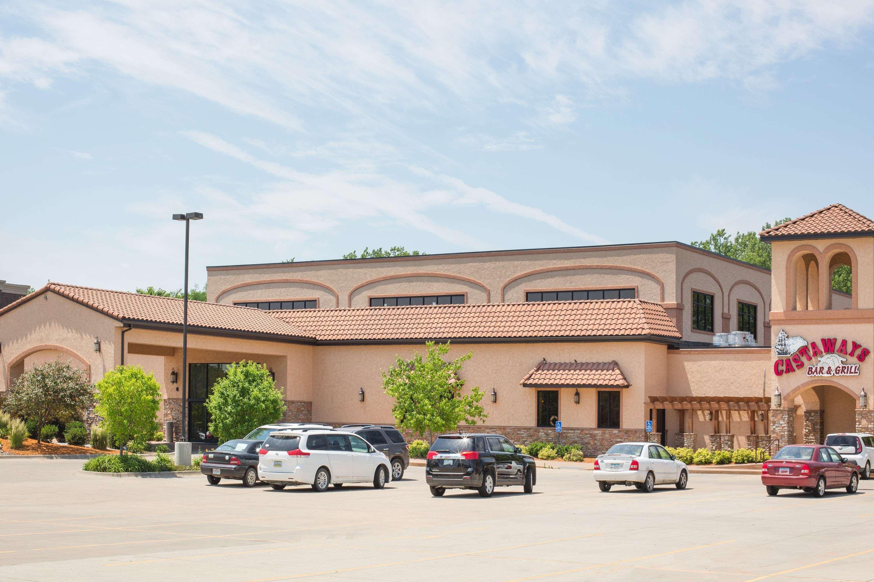 Ramada By Wyndham Des Moines Tropics Resort & Conference Ctr Urbandale Exteriér fotografie